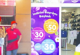 Önce zam sonra indirim  yöntemiyle sahte indirim