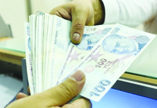 Enflasyon ile vergilerin işçi ücretlerine  7 aylık faturası en az 972 milyar TL