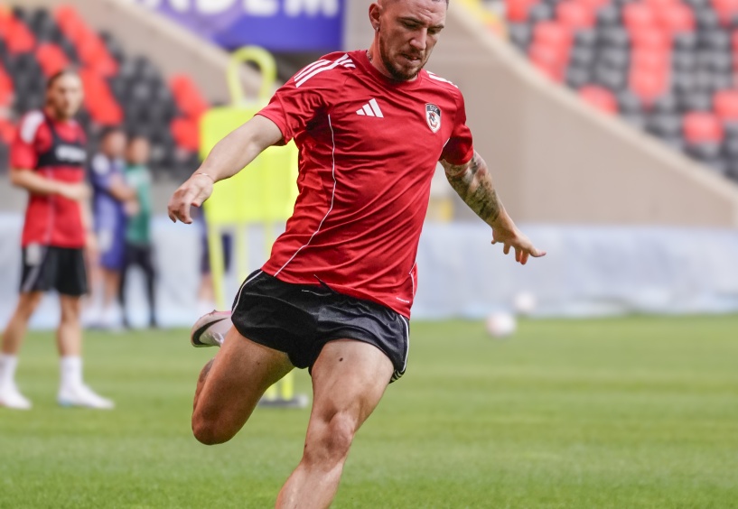 Gaziantep FK, kampa girdi