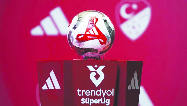 Süper Lig'de 67 günlük hasret sona eriyor!