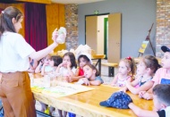 "Devletin görevi, özel okulları finanse etmek değil, kamusal eğitimi güçlendirmektir"