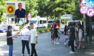 Devlet okullarındaki depremzede  yoksul öğrenciler görmezden geliniyor