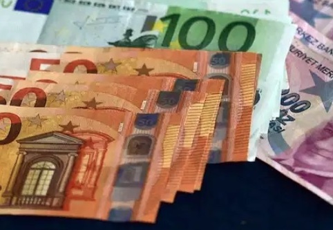 Türk Lirası'nda değer kaybı sürüyor