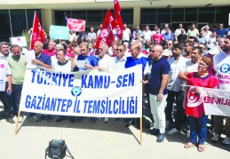 Memur ve emekli maaşları insanca yaşamaya yetmiyor