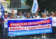 Kamu binaları ticarethaneye vatandaşlar müşteriye döndü