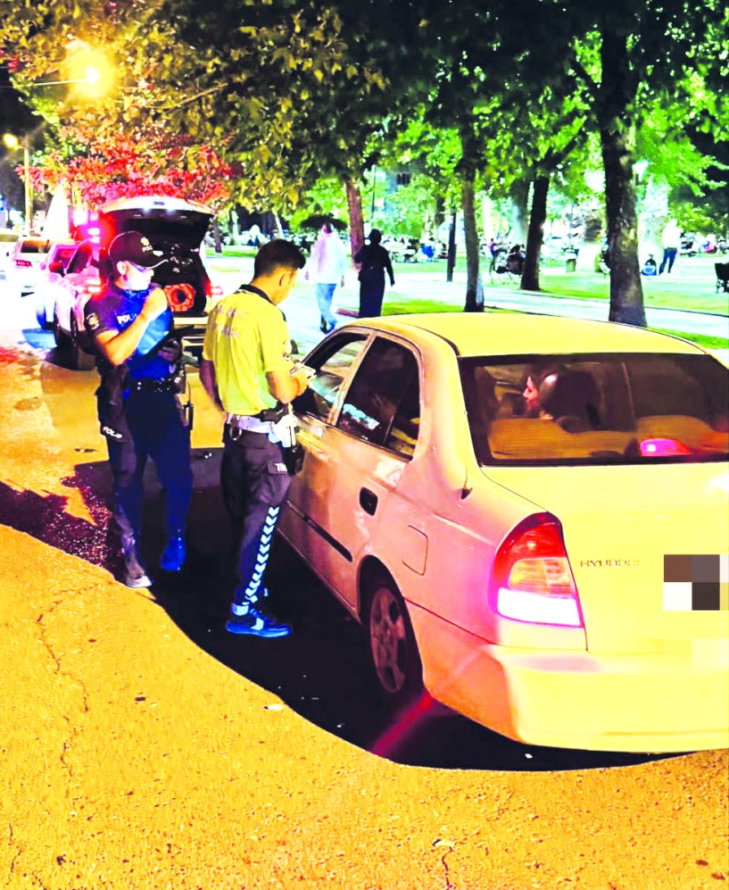 511 motosiklet ve araç sürücüsüne 2 milyon  221 bin 427 TL ceza kesildi