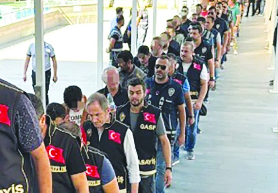 Antep’te dolandırıcılık ve çocuk müstehcenliği operasyonu