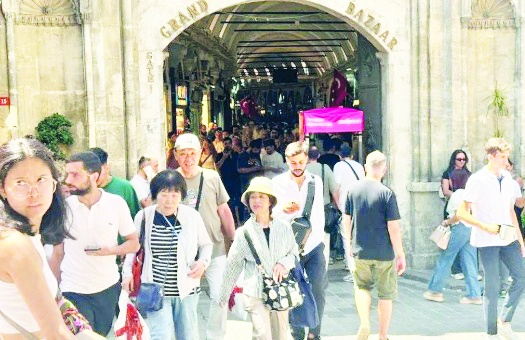Türkiye’ye gelen turist sayısı düştü