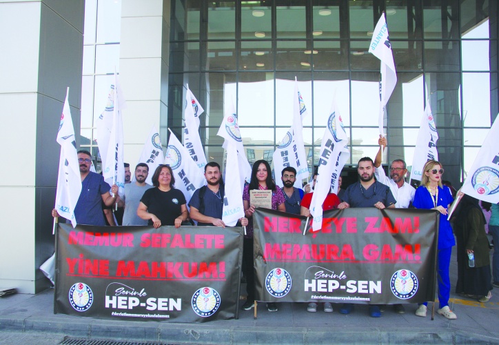Memurun maaşı daha  cebe girmeden eridi