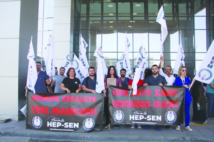 Memurun maaşı daha  cebe girmeden eridi