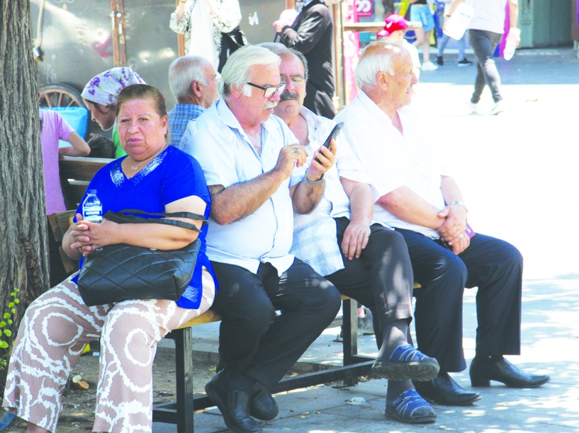 Her emeklinin aylık ortalama 3 bin liraya yakın kaybı var