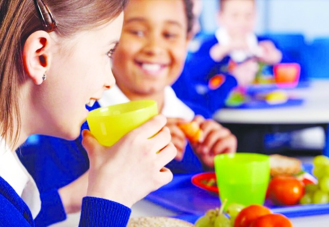 Öğrencilerde sağlıklı beslenme performansı artırıyor