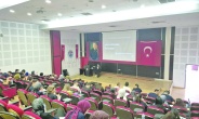 Öğrencilere “Sağlıkta Etkili İletişim ve Sağlıkta Şiddet” eğitimi verildi