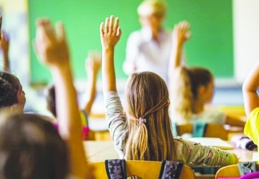 221 bin 739 kız çocuğu  okul dışında kaldı