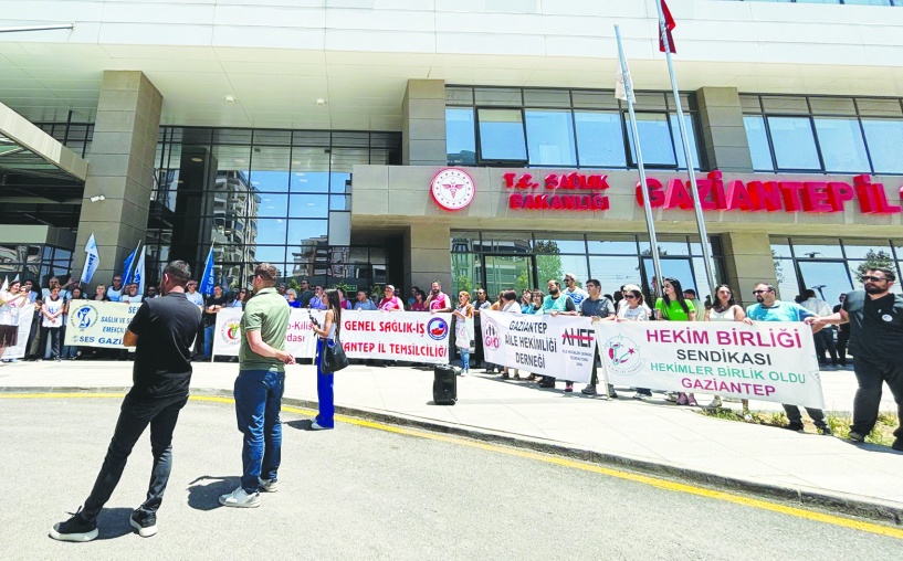 Masa başında yapılan düzenlemelerle  aile hekimliği sistemine yön verilemez