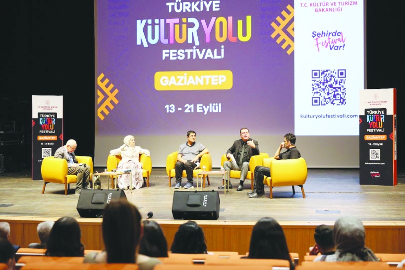 Kültür ve hafızamızı gelecek nesillere de aktarmalıyız