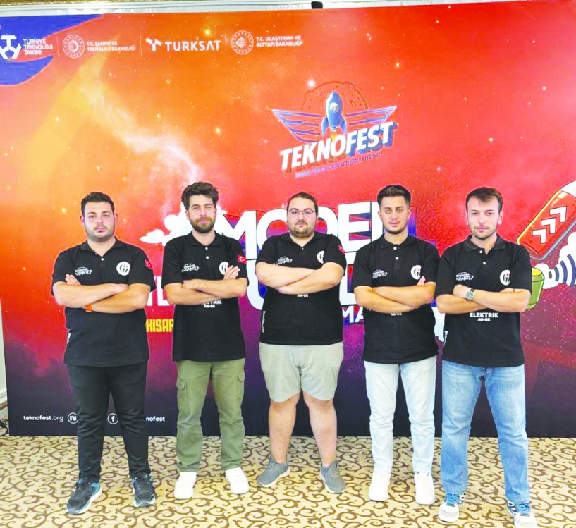 Elektrik Ar-Ge Model Uydu Takımı üçüncü oldu