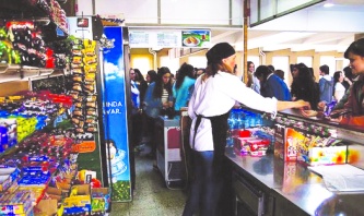 Çocuklar beslenmekte zorlanıyor
