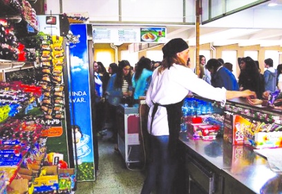 Çocuklar beslenmekte zorlanıyor