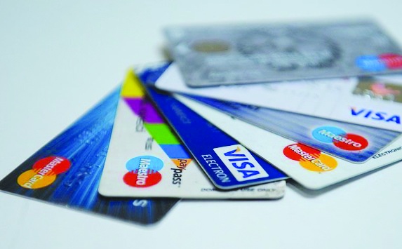 Merkez Bankası, kredi kartı faiz oranlarını düşürdü