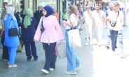 Beş gençten biri haftada 1000 TL ile yaşamaya çalışıyor