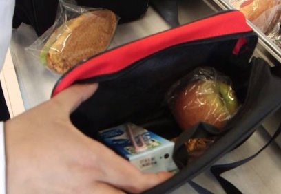 Beslenme çantasının maliyeti  200, aylık 3 bin lirayı aştı