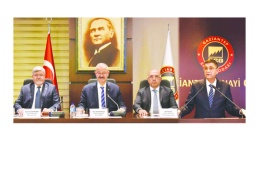 Yazılım ve yapay zekâ tabanlı üretim  alanlarında daha fazla yol almalıyız