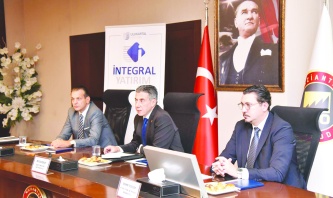 Sanayi firmalarının sermaye piyasalarına  yönelmesi ülkeye de büyük katkı sağlar