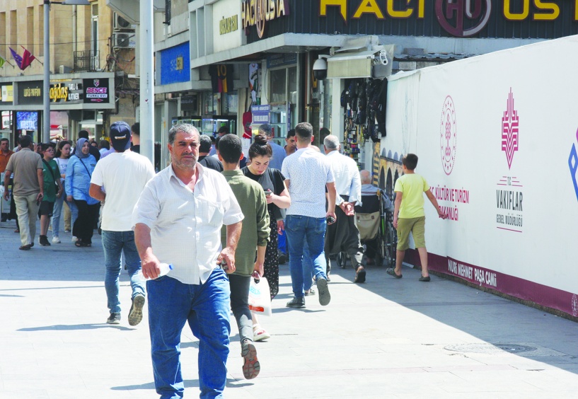 En büyük sorunu 'ekonomi' ve 'adaletsizlik'