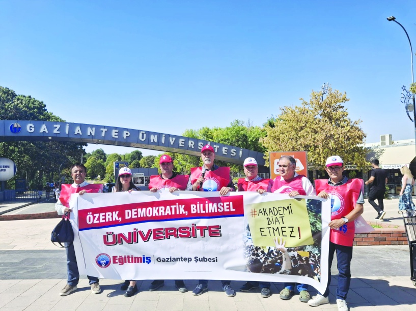383 bin öğrenci ekonomik  nedenlerle üniversiteyi terk etti