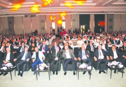 İhracatçılarımız zor  bir dönem geçiriyor