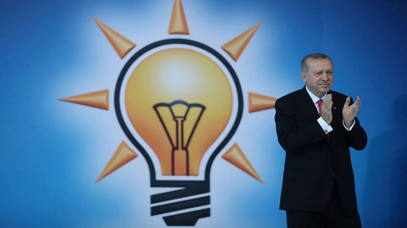 Herkese bir şey veriliyor, eşimi de vali yapmışlardı; o yüzden susuyorlar