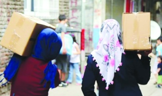 Her 10 kişiden 2’si  yoksul, 6’sı borçlu
