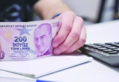 Maliye, gelirinden fazla harcayanların peşinde