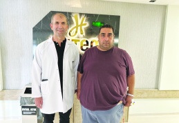 Tüp mide ameliyatında yeni bir teknik başarıyla uygulandı