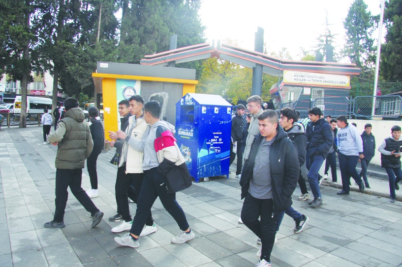 Lise eğitimi kısalıyor: 3 yılda diploma, son yılda 'uzmanlaşma'