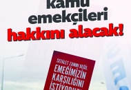 Kamu emekçileri, kriz ortamında hayatta kalma mücadelesi veriyor
