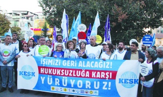 Savaş politikaları ülkedeki tüm demokratik uygulamaları rafa kaldırdı