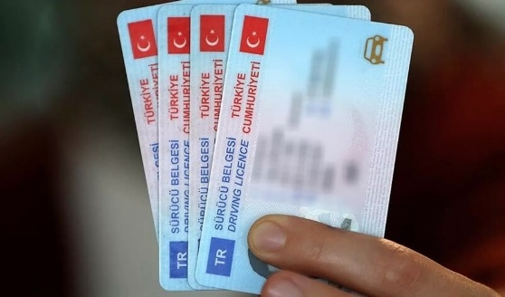 Ehliyetini yenilemeyen 7 bin TL ödeyecek