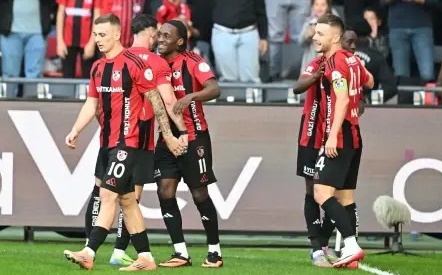 Gaziantep FK evinde 3 golle sevindi