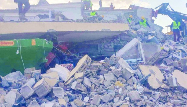 19 kişi yaşamını yitirmişti, müteahhit halen yakalanamadı