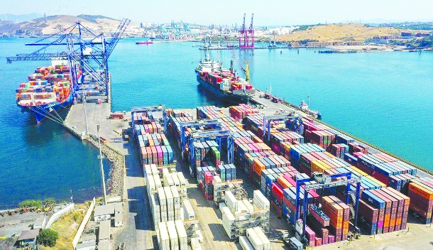 Dış ticaret açığı üç ayın zirvesinde