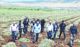 Çiftçinin yüzde 90’ı bankalar ve Tarım  Kredi Kooperatiflerine borçlu durumda