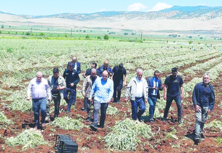 Çiftçinin yüzde 90’ı bankalar ve Tarım  Kredi Kooperatiflerine borçlu durumda