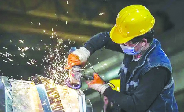 Eylül’de sanayi üretimi azaldı!