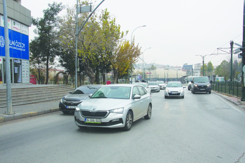 Sıfır ve ikinci el araç satışlarında binde 2 oranında harç tahsil edilecek