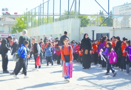 Her üç çocuğumuzdan  biri okula aç gidiyor!..