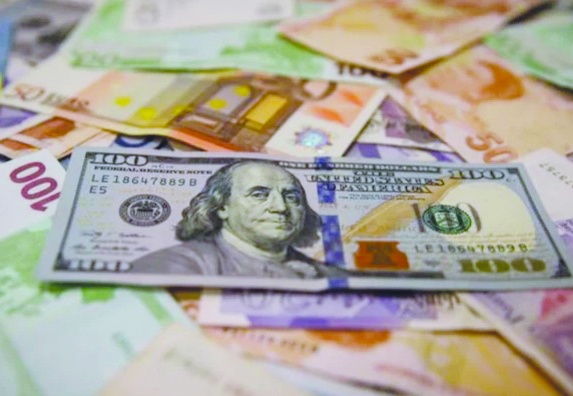 Dolar ve euroda yükseliş durdurulamayacak