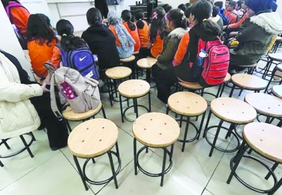 Tekirsin Mahallesi okulları kütüphaneye kavuştu