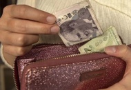 “Gelir ve servet dağılımı bozuluyorsa zenginlerin  tasarruf oranları yükselirken yoksullarınki düşer”